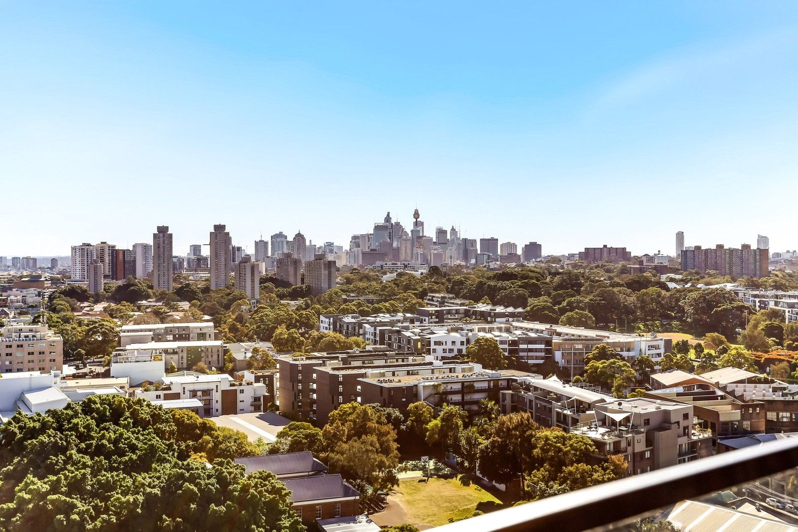3 bedrooms Apartment / Unit / Flat in 1917/303 Botany Road ZETLAND NSW, 2017