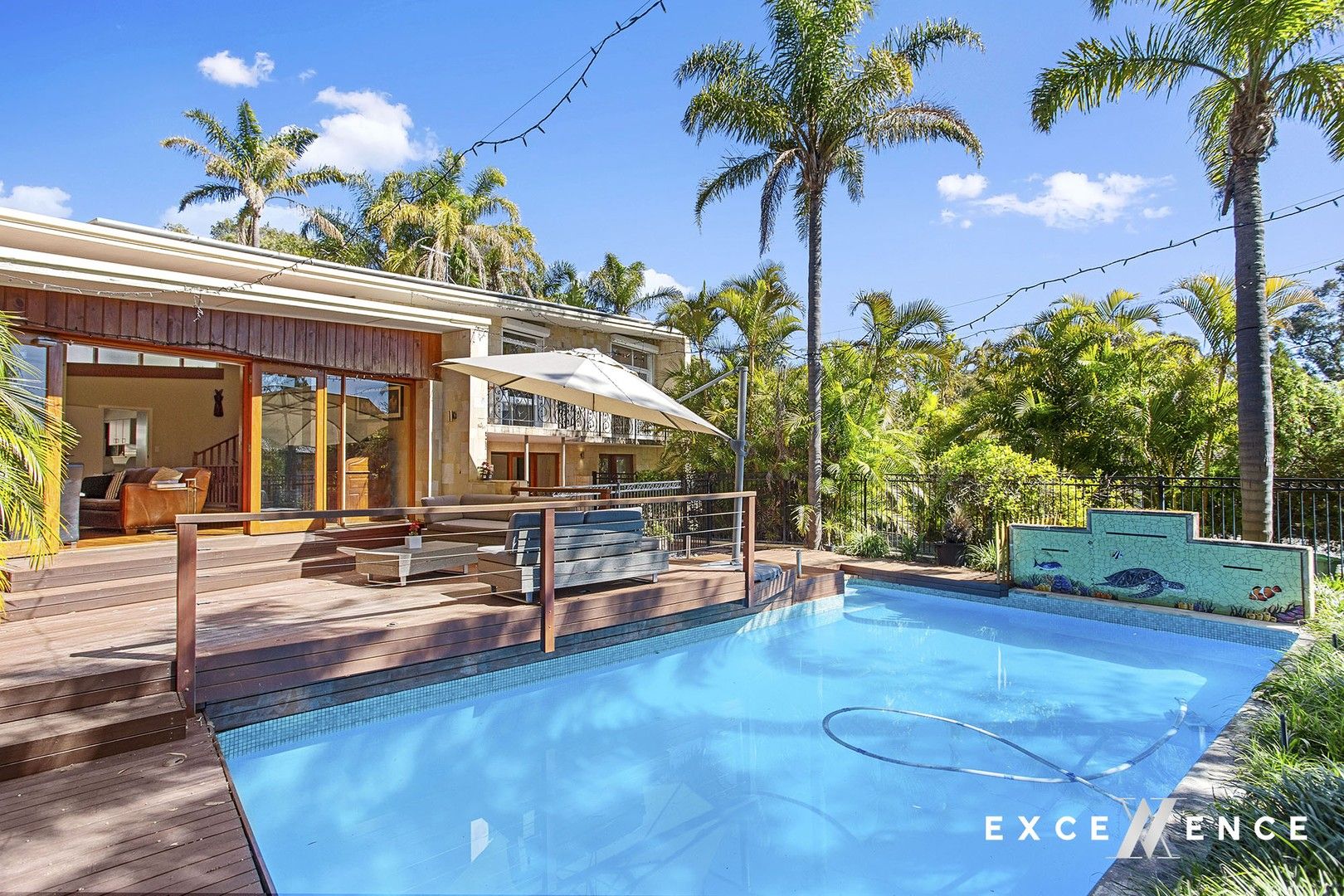 5 bedrooms House in 11 Kalari Drive CITY BEACH WA, 6015