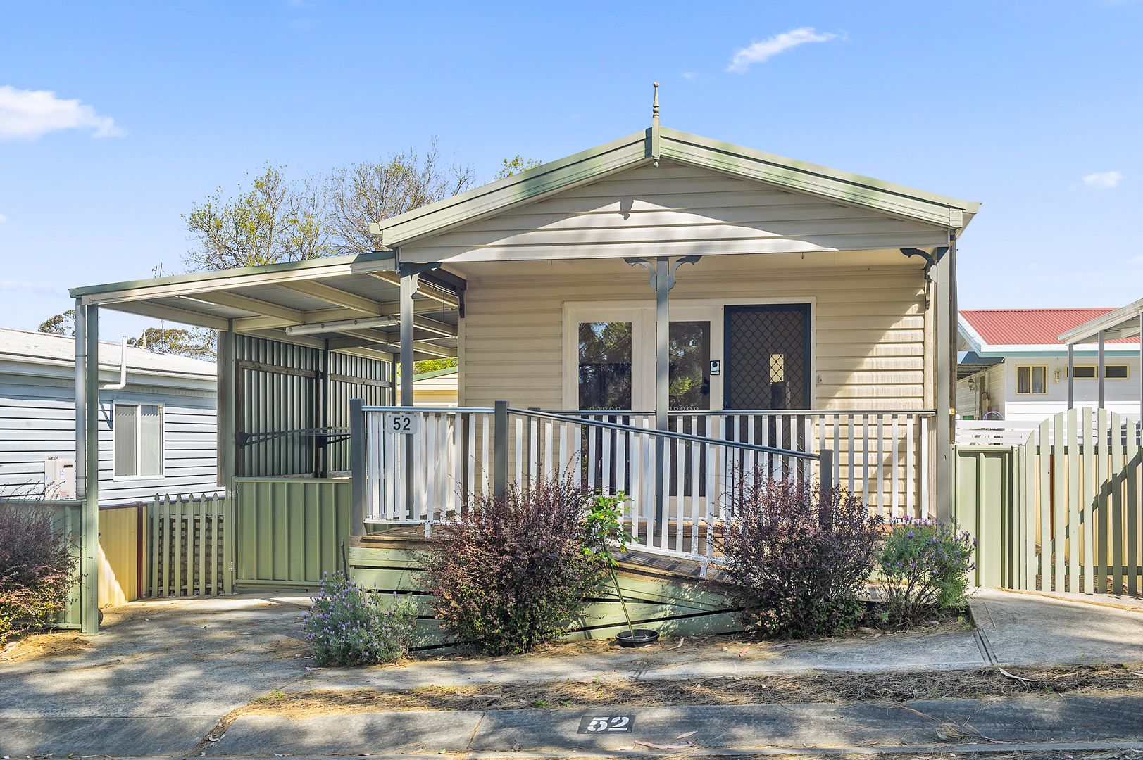 52/43-53 Willow Drive, Moss Vale NSW 2577