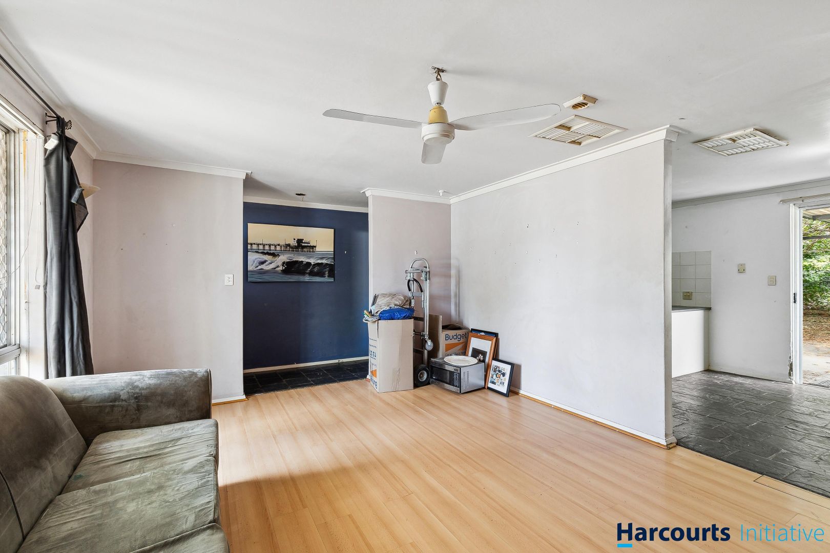 27 Jardine Court, Thornlie WA 6108, Image 2