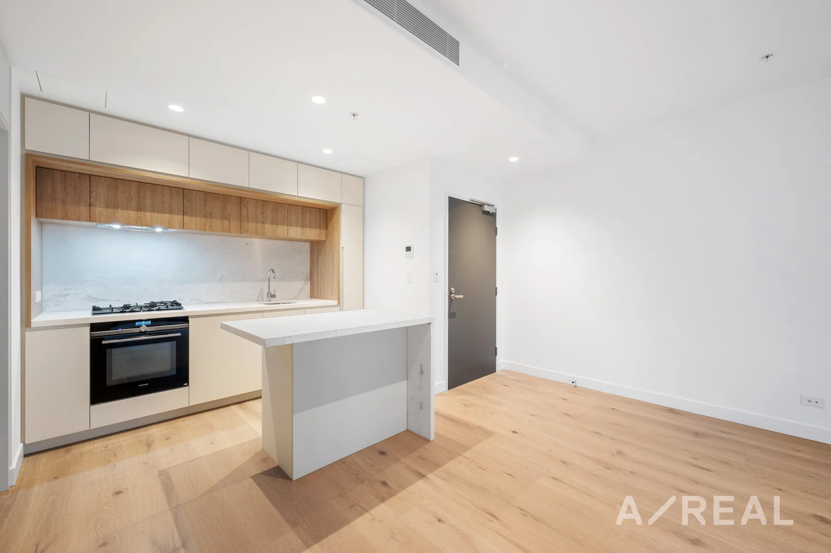 Additional image 2 of 3711D/648 Lonsdale Street, Melbourne VIC 3000