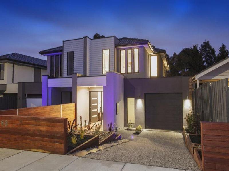 4 bedrooms Townhouse in 6A Sassella Street BENTLEIGH EAST VIC, 3165