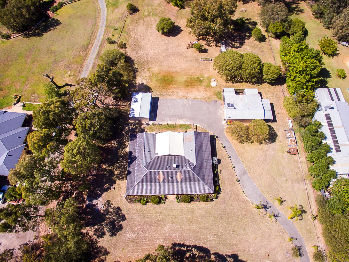 81 Eaglehawk Drive, Ravenswood WA 6208, Image 2