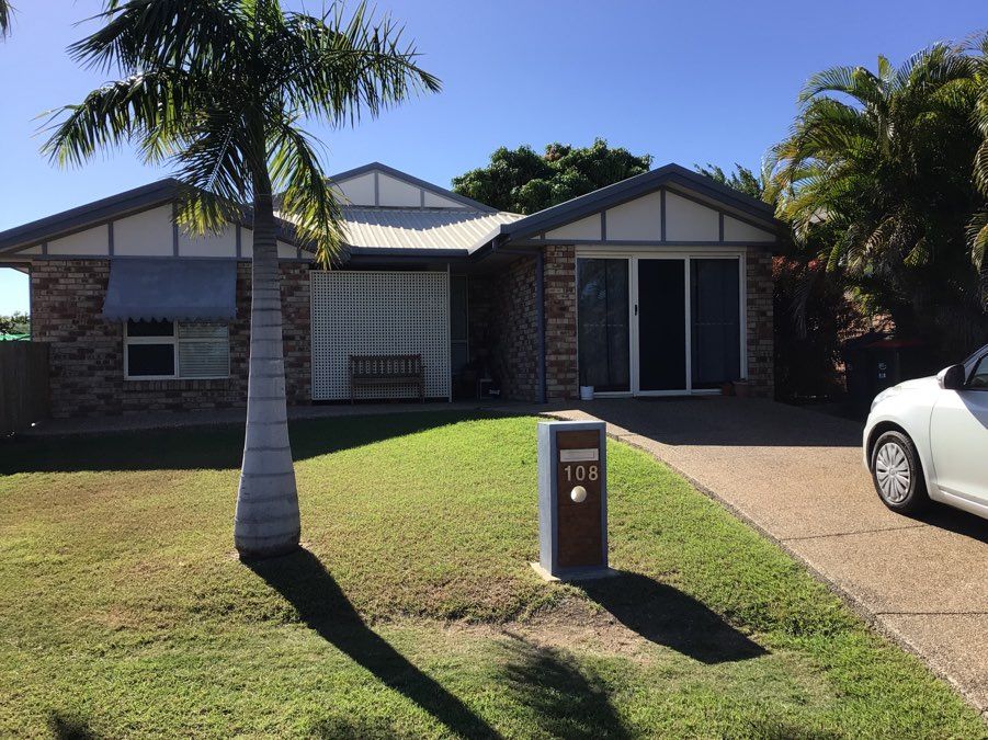 3 bedrooms House in 108 McLaughlin Street KAWANA QLD, 4701