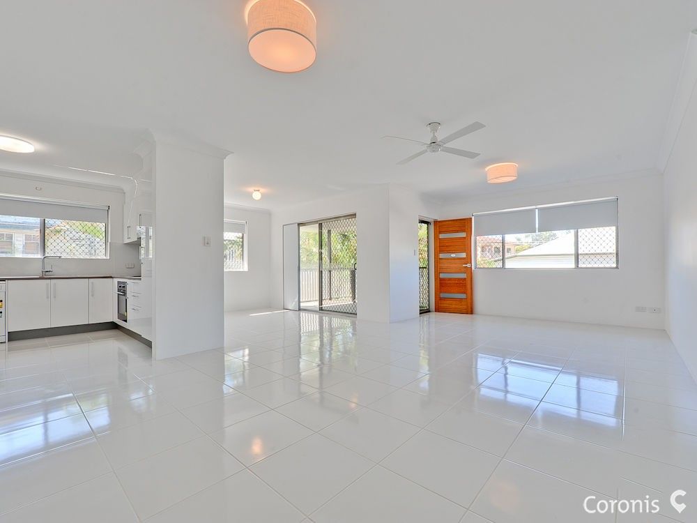 3 bedrooms Apartment / Unit / Flat in 1/22 Redfern Street WOOLLOONGABBA QLD, 4102
