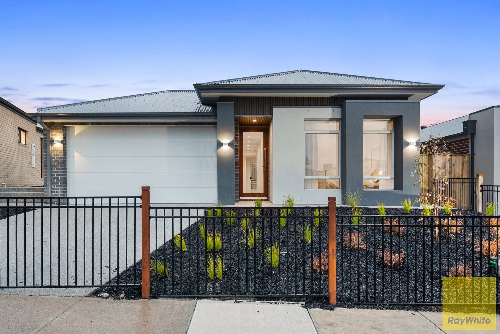 4 bedrooms House in 41 Elementary Road MAMBOURIN VIC, 3024