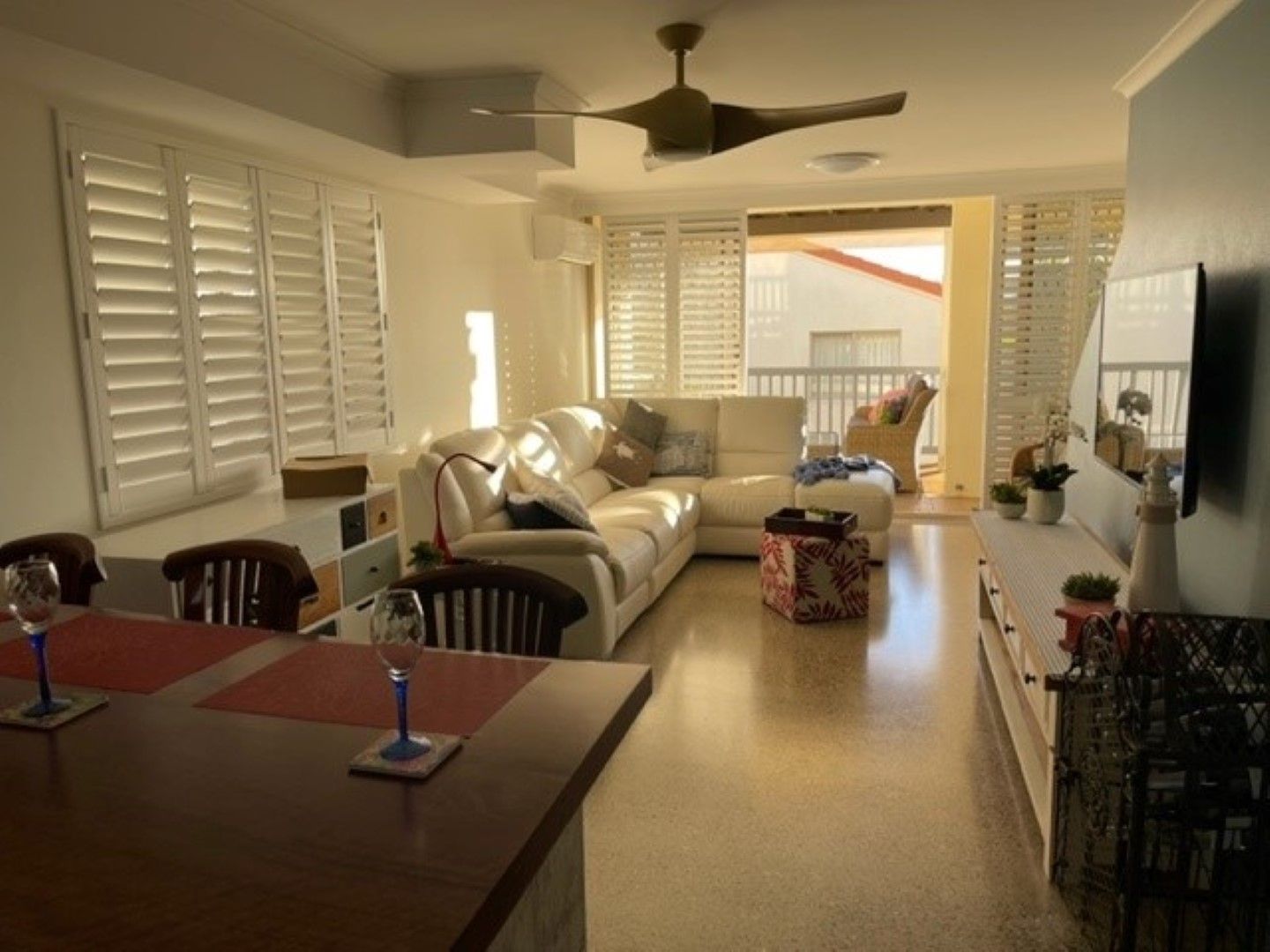 1 bedrooms Apartment / Unit / Flat in 3/14 Sobraon Street SUNRISE BEACH QLD, 4567