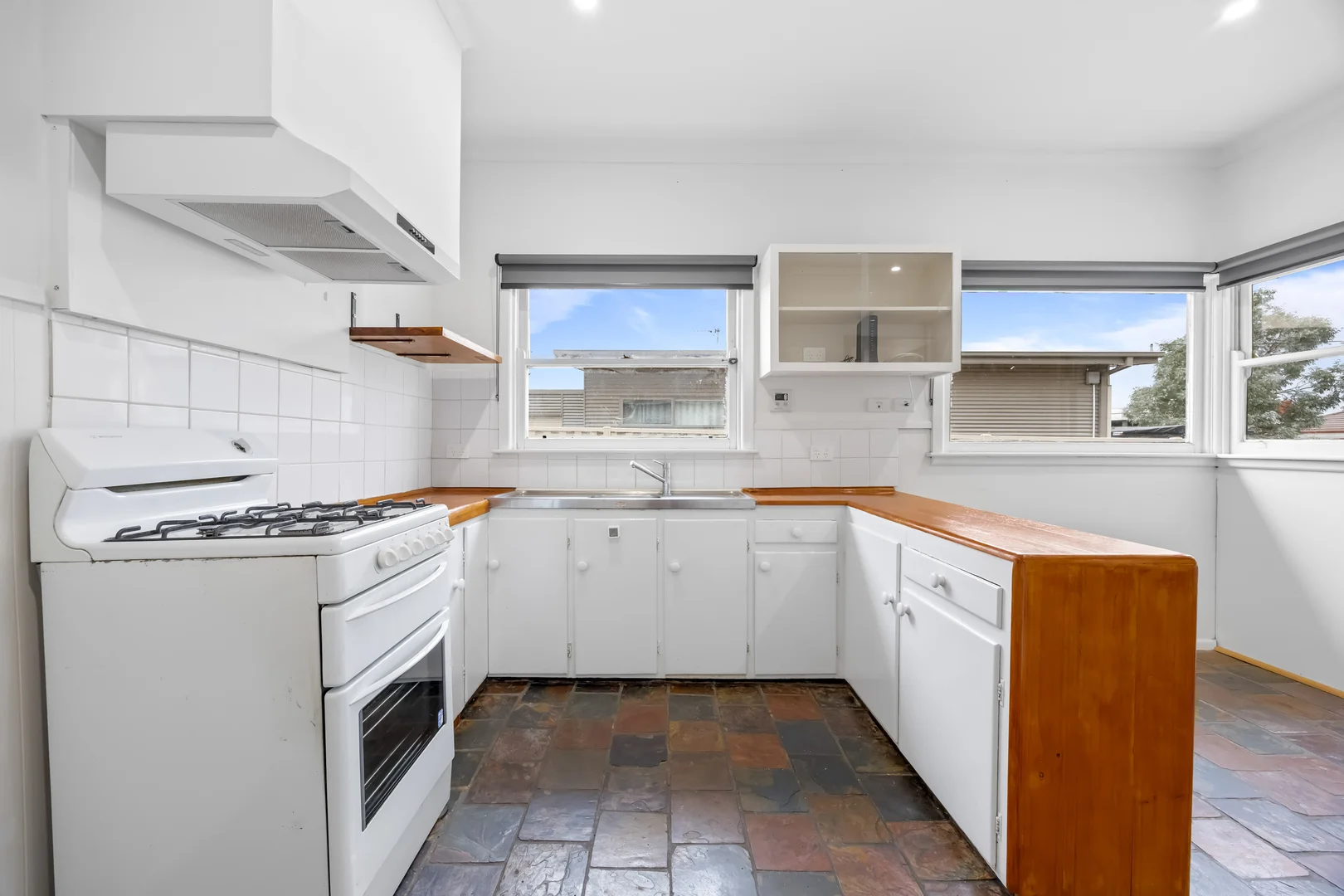 Additional image 2 of 39 Prefect Street, Wendouree VIC 3355