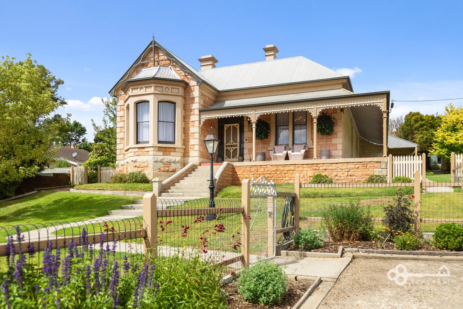4 bedrooms House in 33 O'Halloran Terrace MOUNT GAMBIER SA, 5290