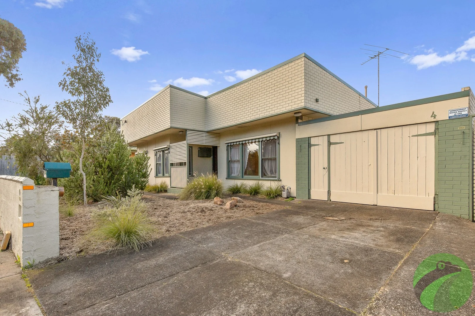 4 Benton Avenue, Seaford VIC 3198