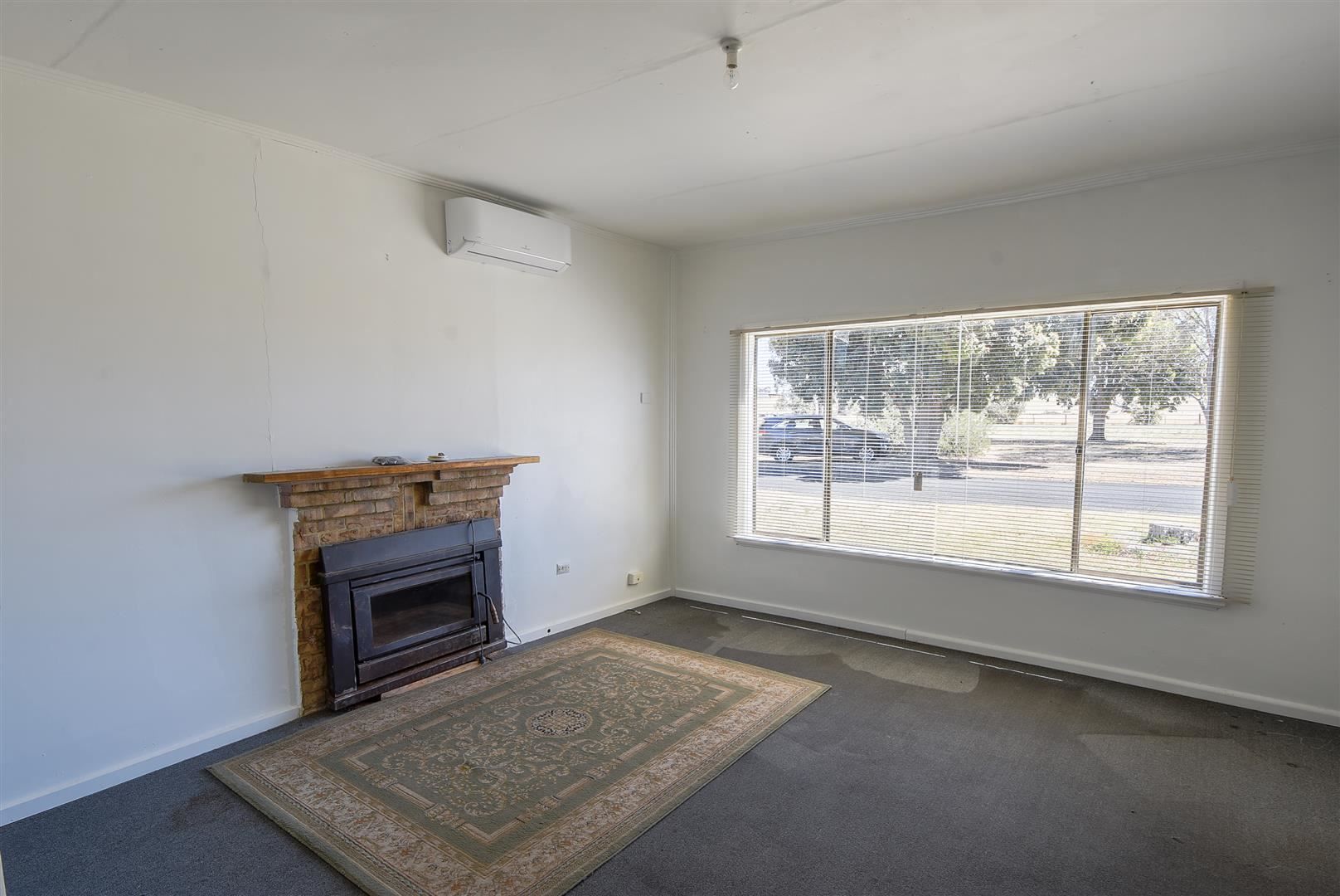 1 Wallace Street, Apsley VIC 3319, Image 2