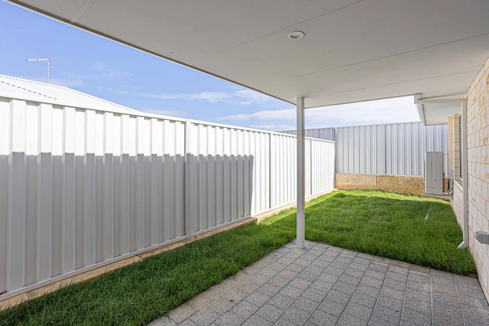 Additional image 25 of 28 Loutraki Crescent, Alkimos WA 6038