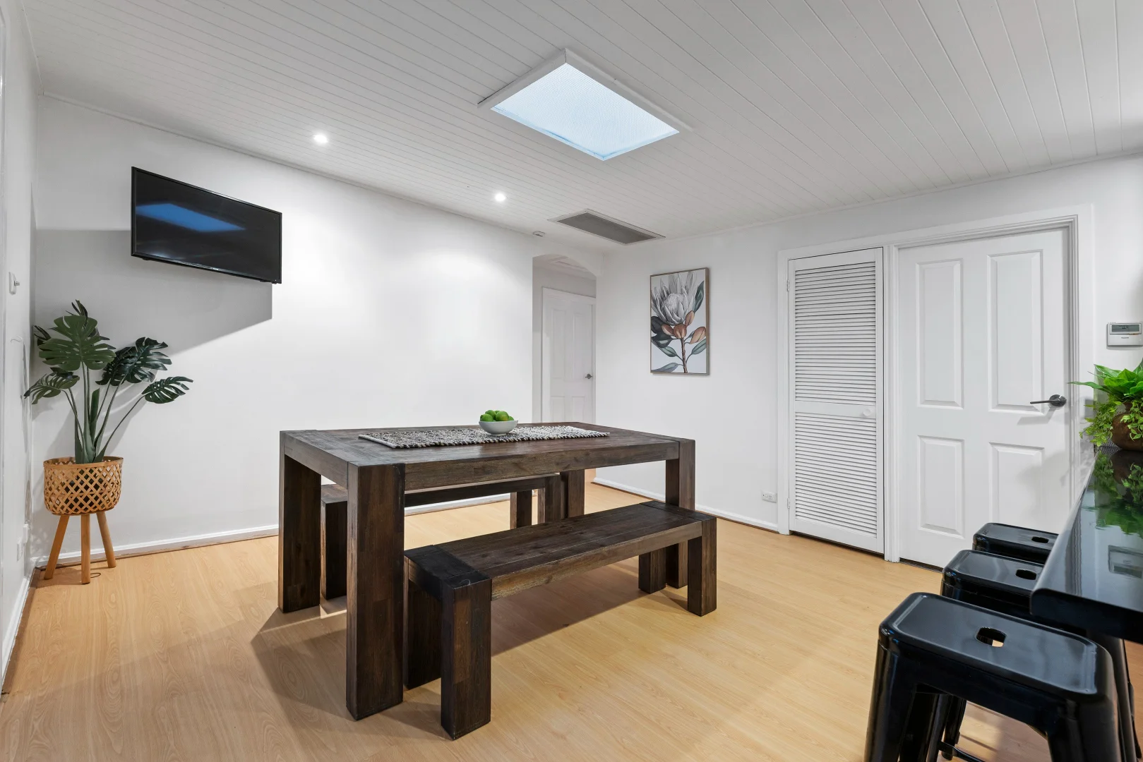 Additional image 10 of 2 Birkdale Cl, Fairview Park SA 5126