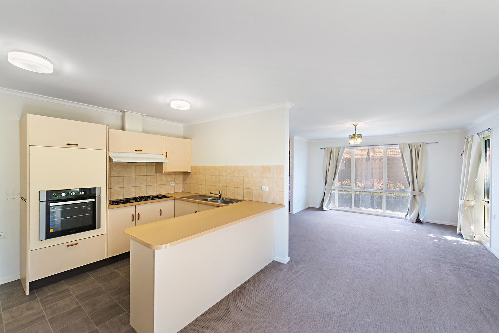 1/101 Essex Street, Pascoe Vale VIC 3044, Image 1