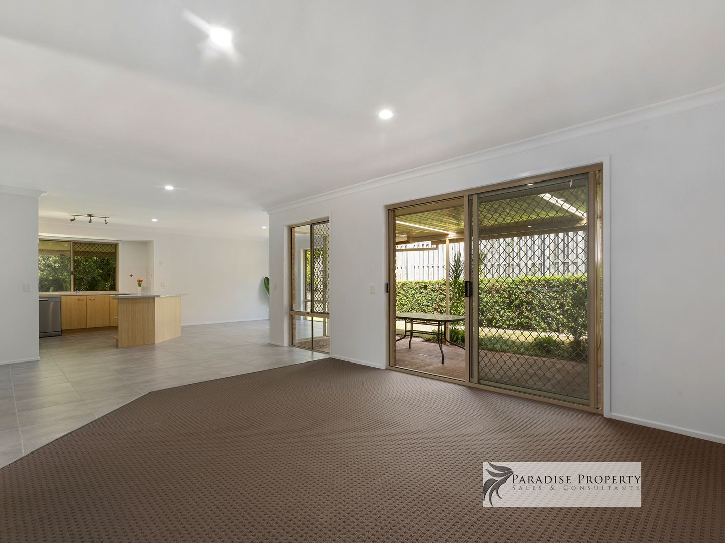 6 Tathra St, Parkinson QLD 4115, Image 2