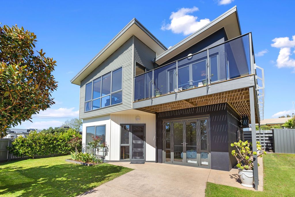 111 McLachlan Street, Apollo Bay VIC 3233, Image 0