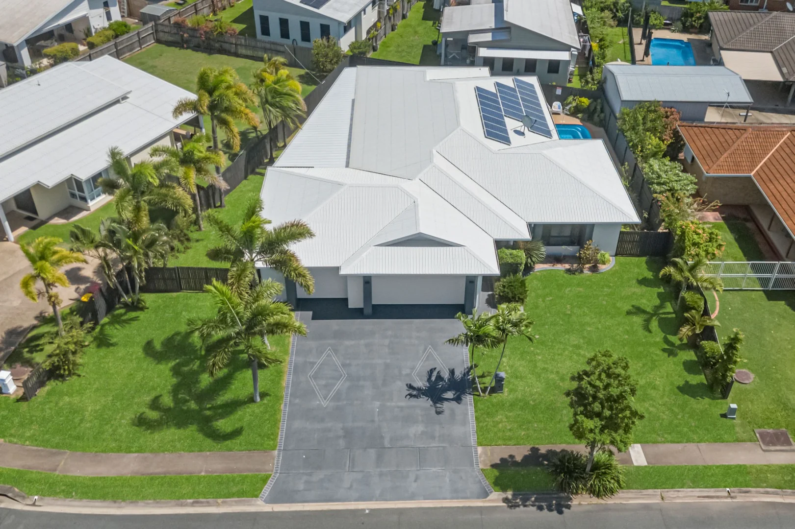 Additional image 2 of 11 Royal Boulevard, Glenella QLD 4740