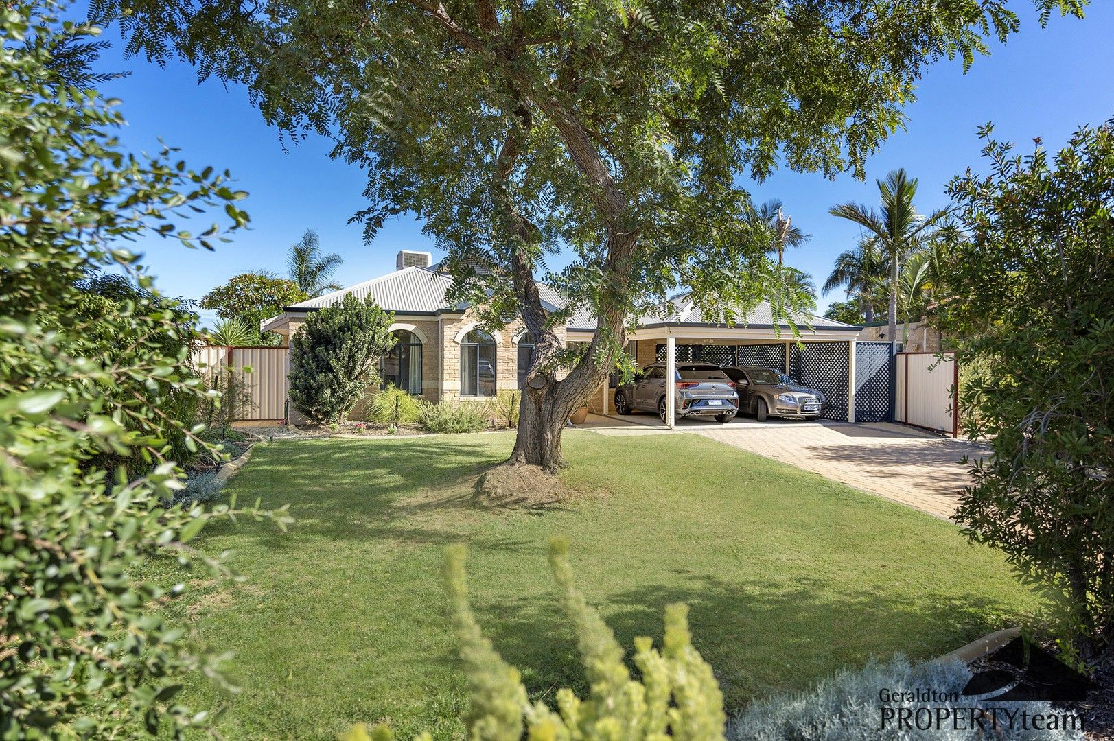 14 Weeloo Road, Waggrakine WA 6530, Image 0