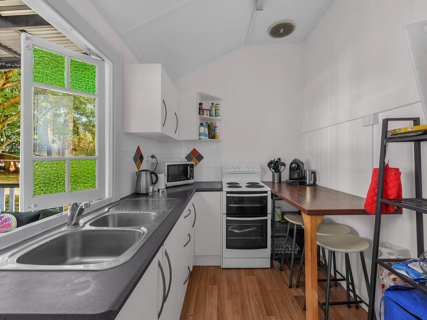 1 bedrooms Apartment / Unit / Flat in 3 Landsborough Terrace TOOWONG QLD, 4066