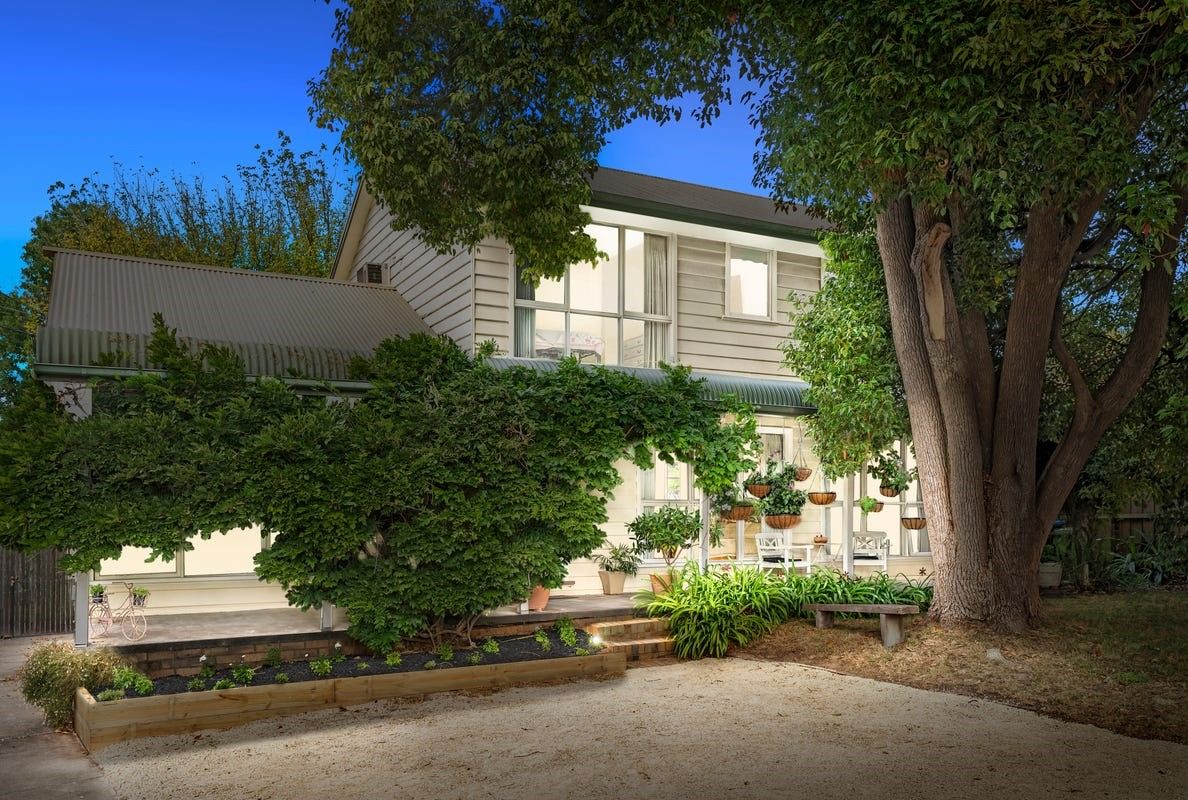 56 Blazey Road, Croydon South VIC 3136 House For Rent 820 Domain