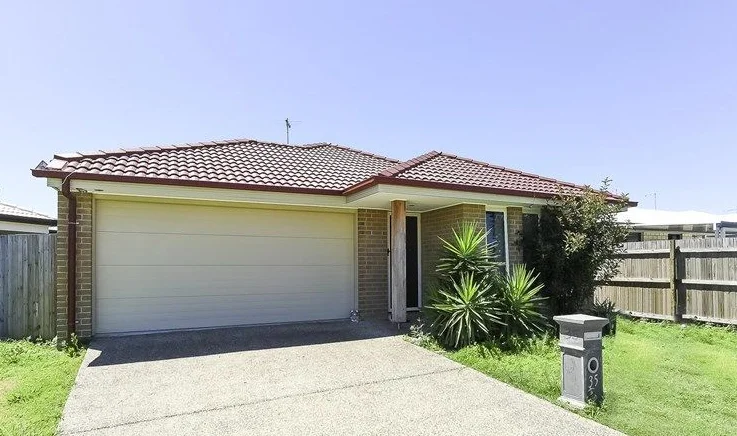Primary image of 35 South Quarter Drive, Loganlea QLD 4131
