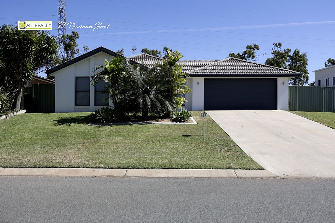 4 bedrooms House in 27 Naumann Street MORANBAH QLD, 4744