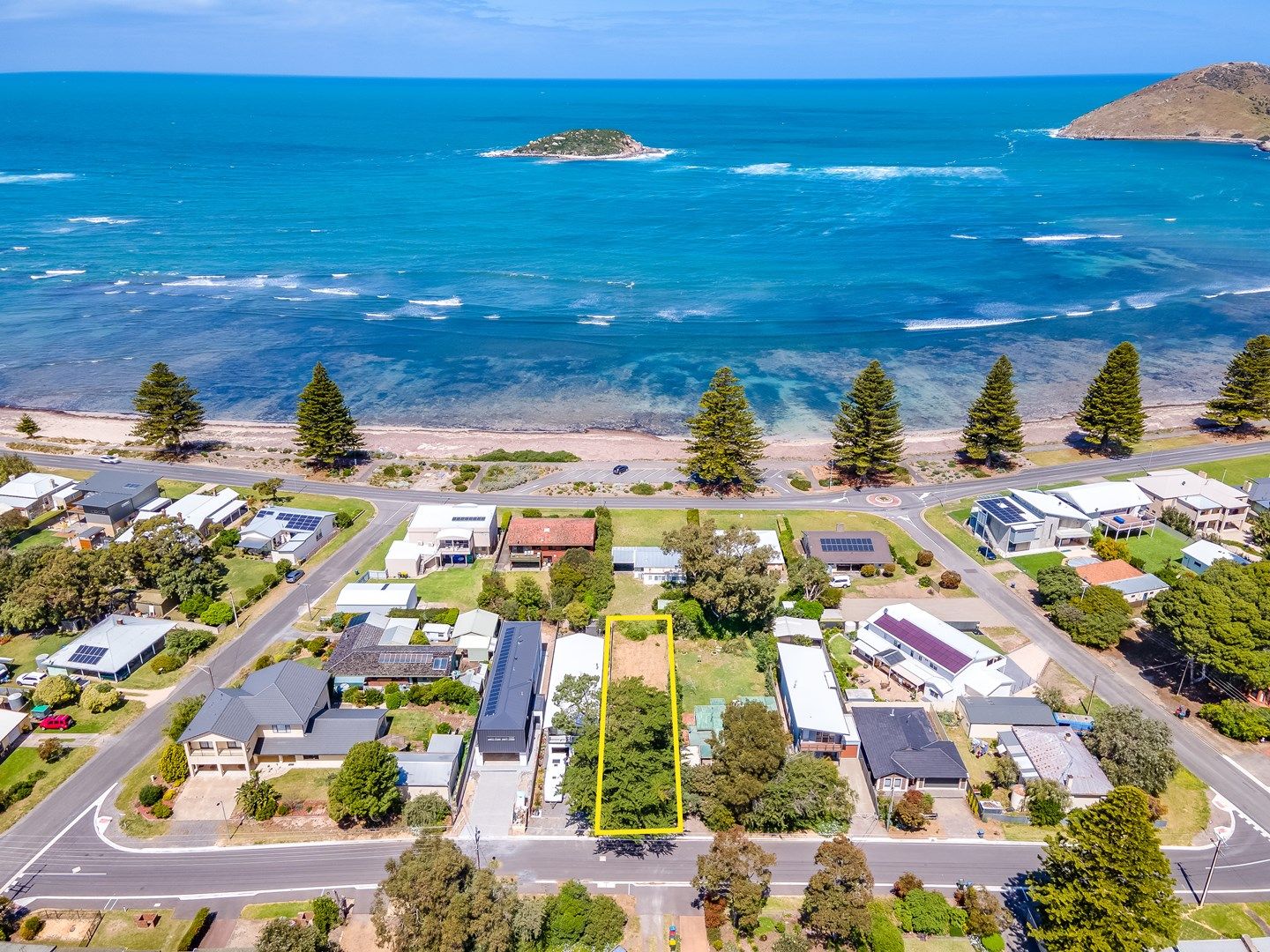 6 Petrel Avenue, Encounter Bay SA 5211, Image 0