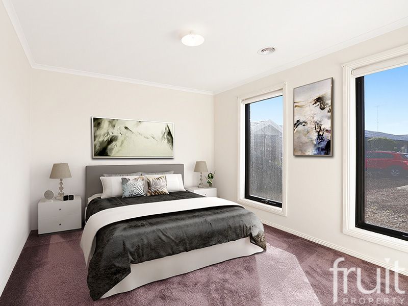 15 Koala Court, Whittington VIC 3219, Image 2