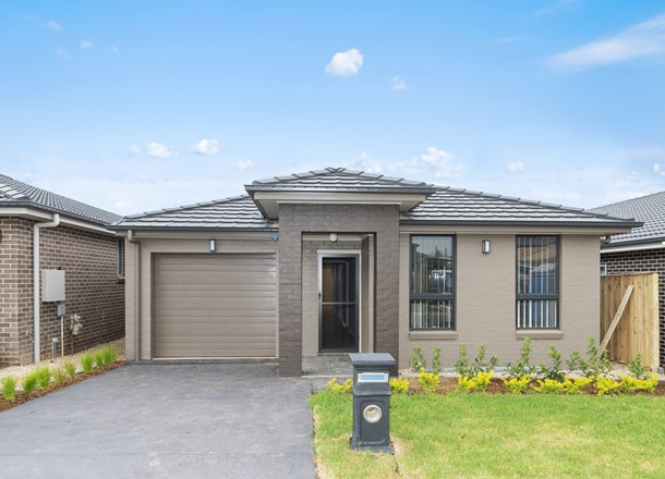 15 Booth Street, Gregory Hills NSW 2557