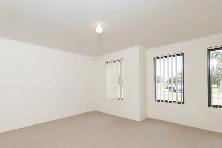 Additional image 7 of 78 Pimento Cir, Port Kennedy WA 6172