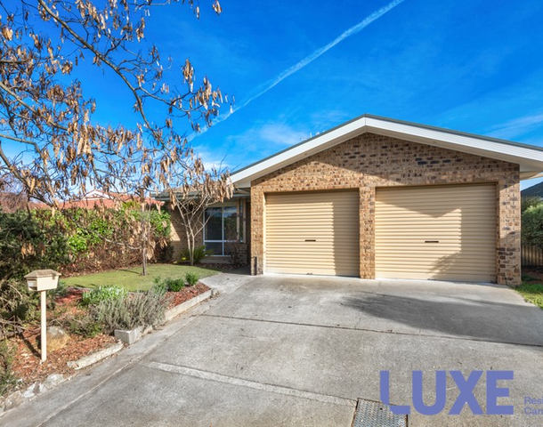 33 Lance Hill Avenue, Dunlop ACT 2615