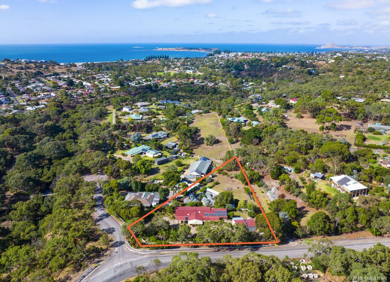 2 Basham Road, Victor Harbor SA 5211, Image 0