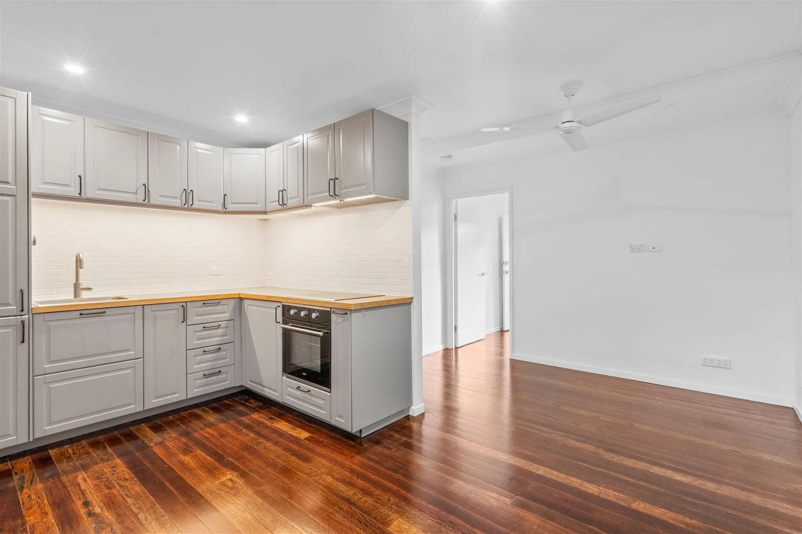 Additional image 2 of 2/17 Park Road, Yeronga QLD 4104