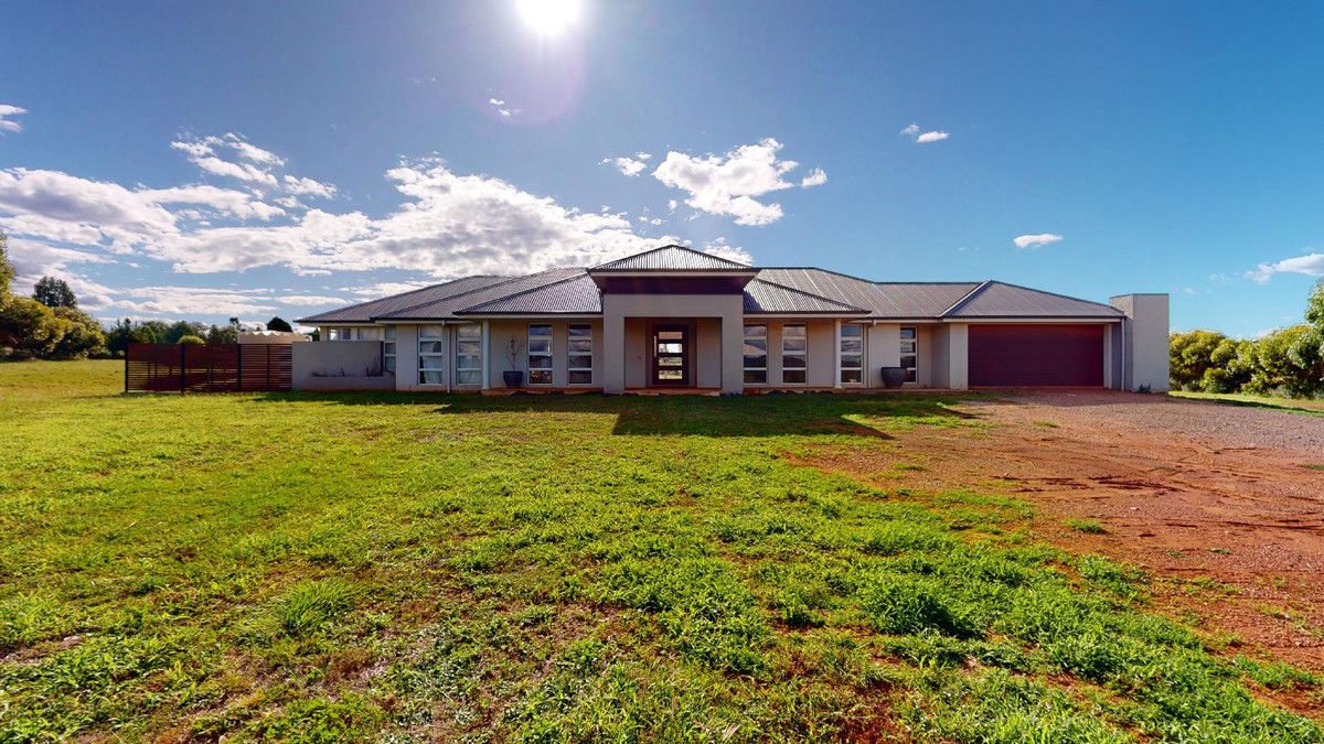 35 Bellevue Close, Gunnedah NSW 2380 House For Rent Domain