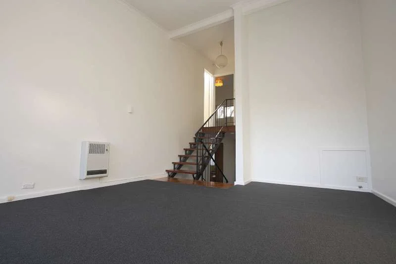 Additional image 2 of 4/4 Edmondson St, Campbell ACT 2612