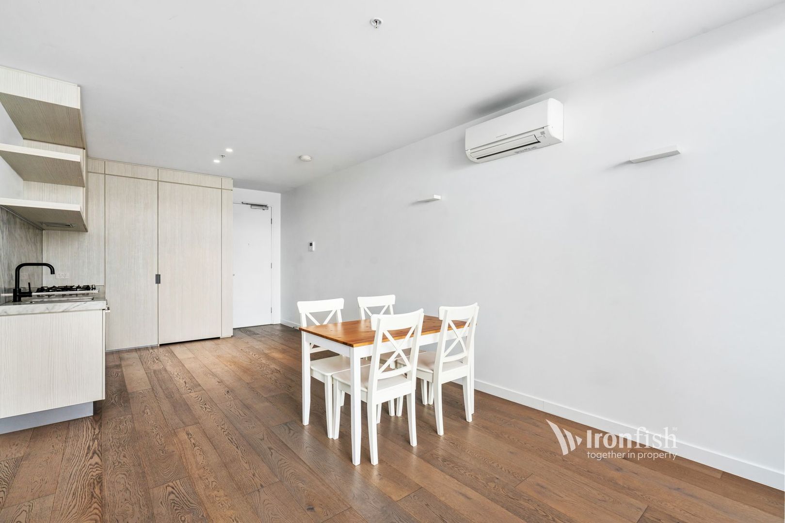 337/23 Blackwood Street, North Melbourne VIC 3051, Image 2