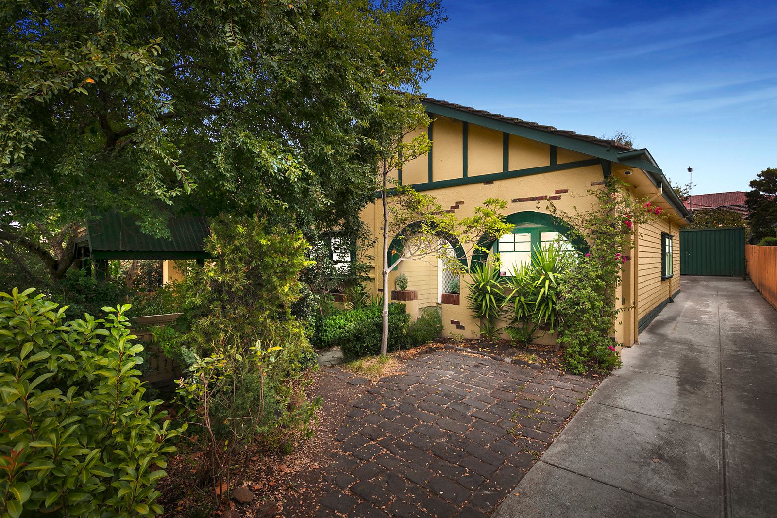 147 Grange Road, Fairfield VIC 3078, Image 0