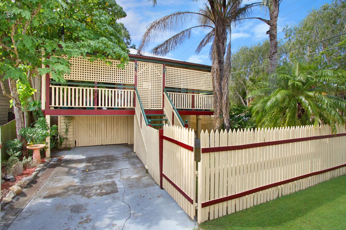 3 bedrooms House in 97 Dunellan Street GREENSLOPES QLD, 4120