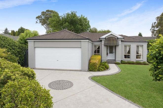 Picture of 6 Aspen Grove, BOWRAL NSW 2576