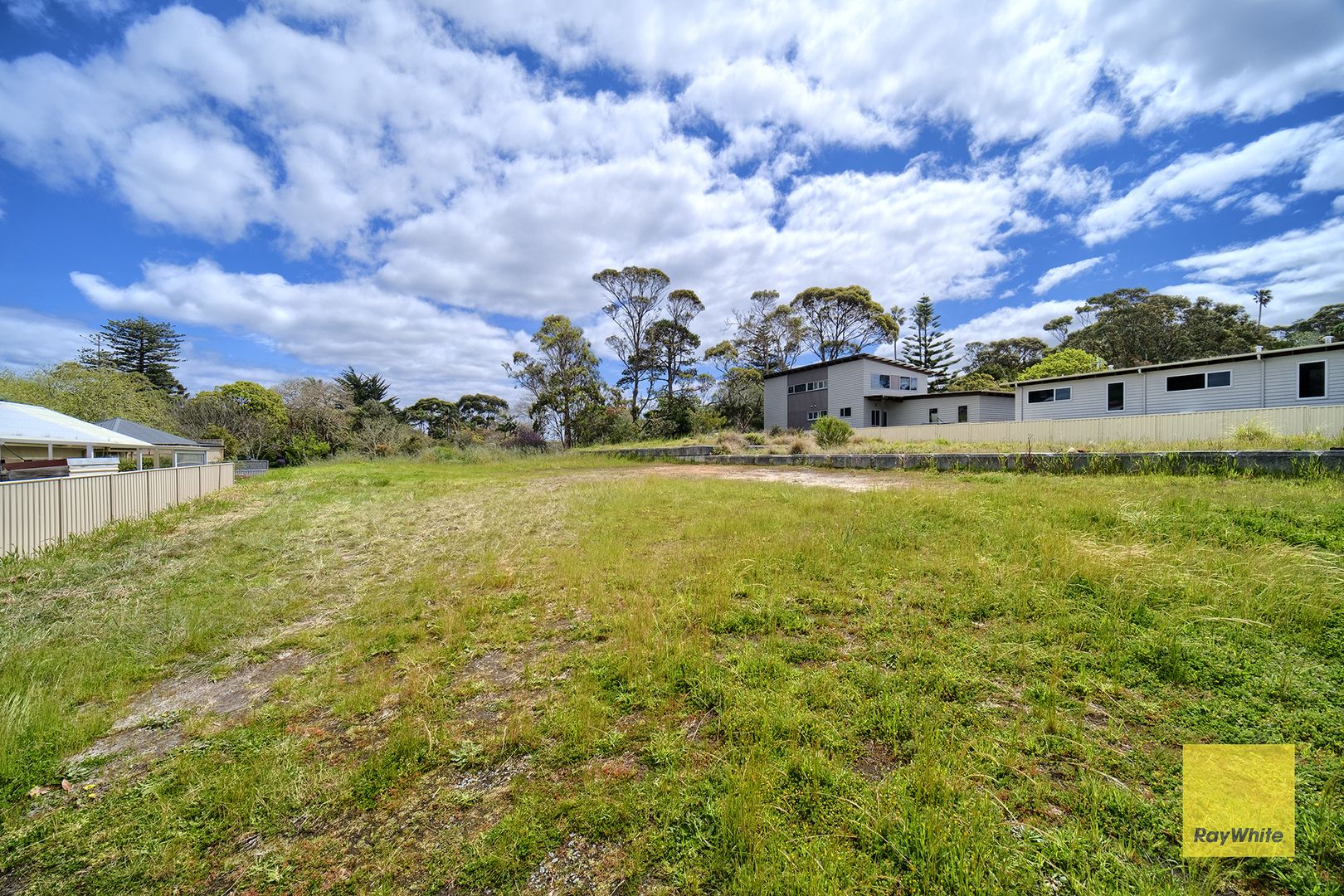 19 Seymour Street, Mira Mar WA 6330, Image 2