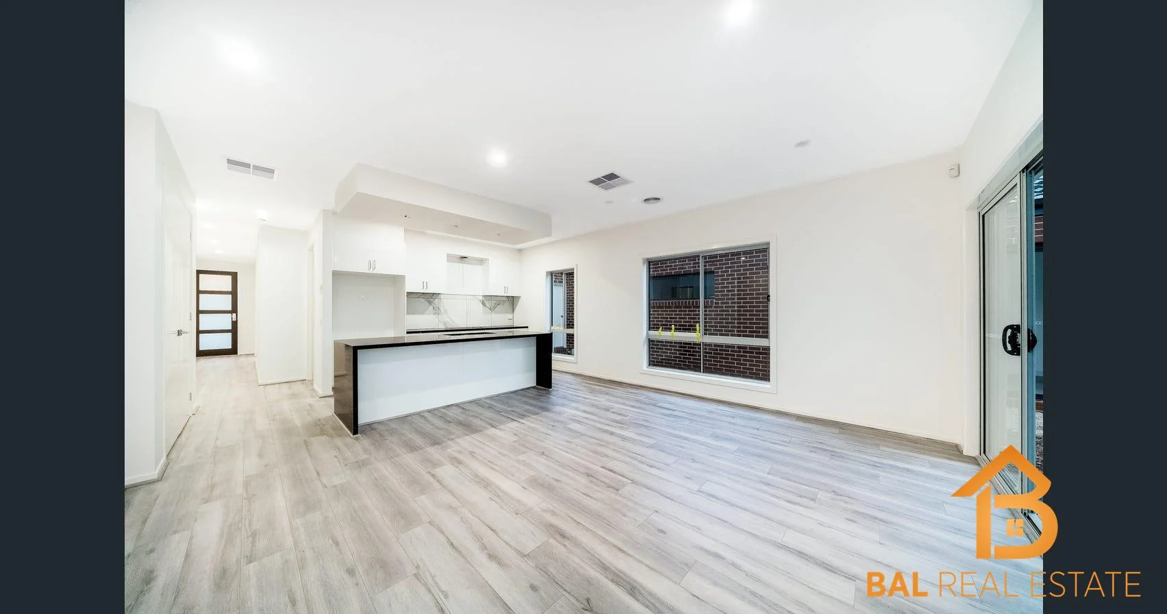 Additional image 8 of 33 Creekwood Way, Cobblebank VIC 3338