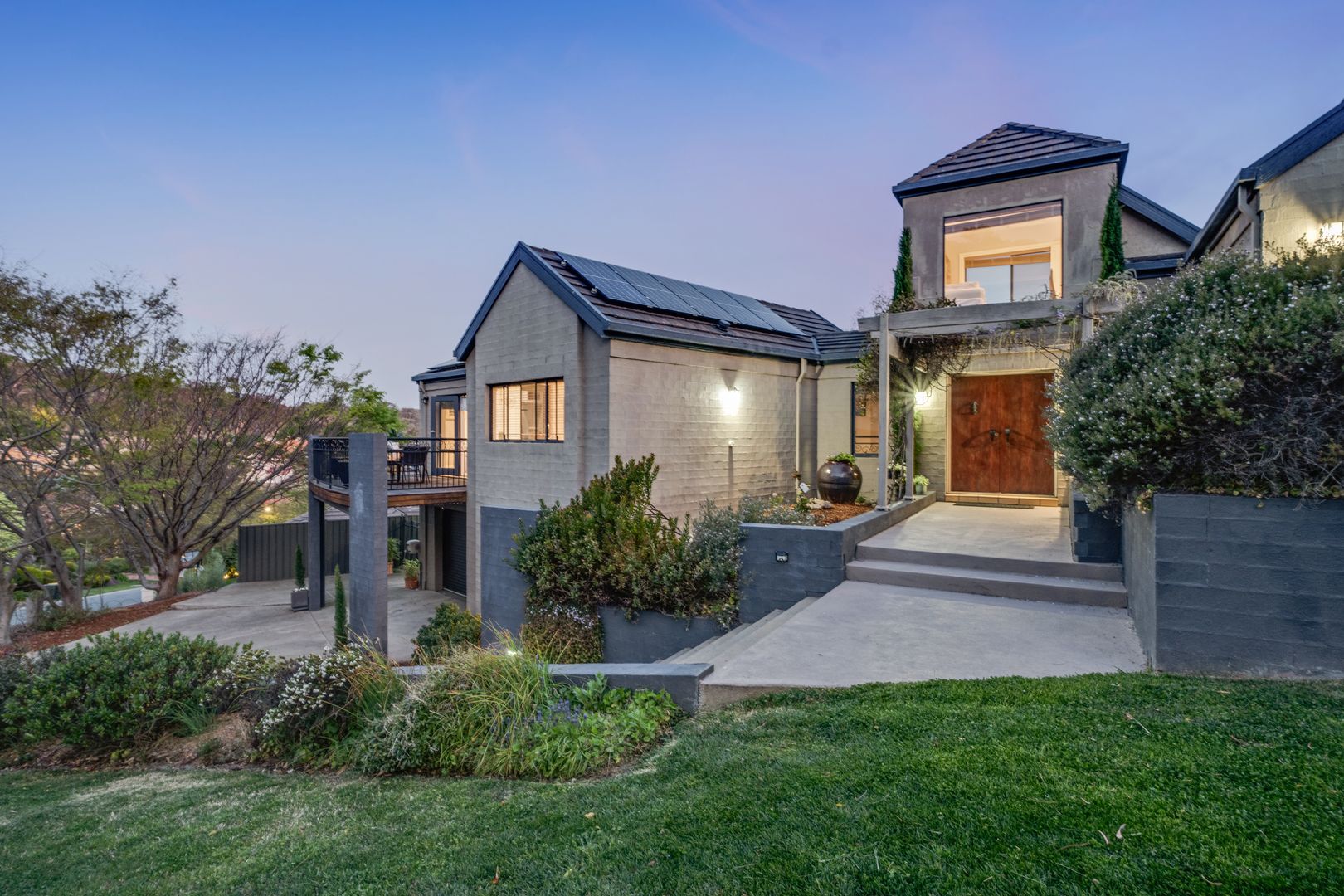 21A Sparkes Close, Fadden ACT 2904, Image 1