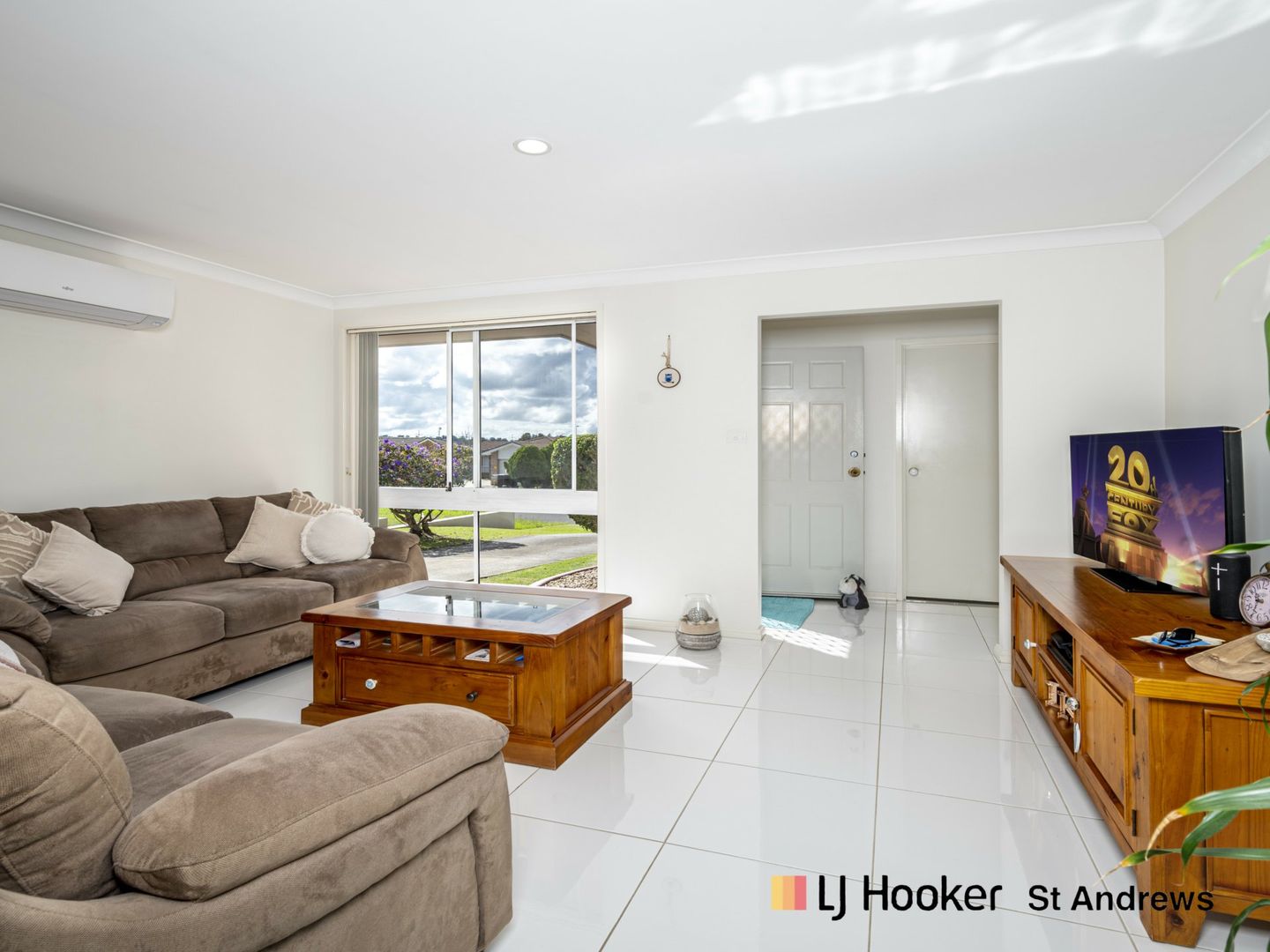 17 Carnarvon Street, Bow Bowing NSW 2566, Image 2