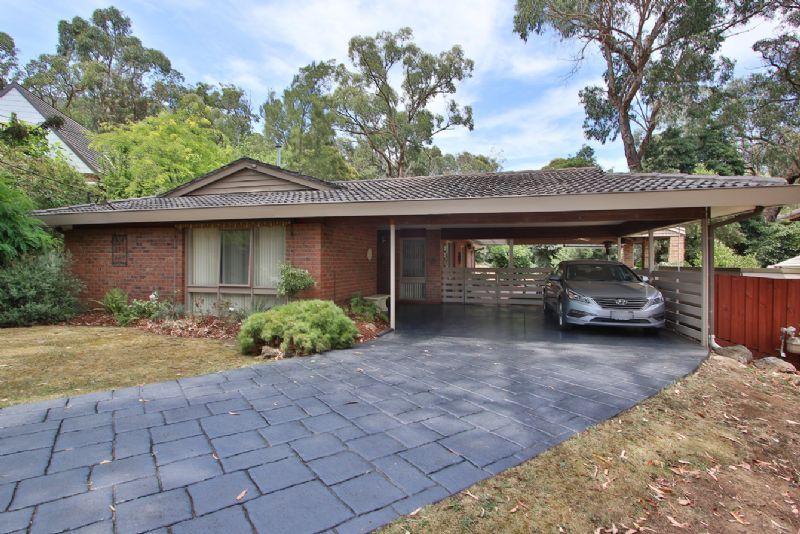 8 Karabeal Court, Montrose VIC 3765, Image 0