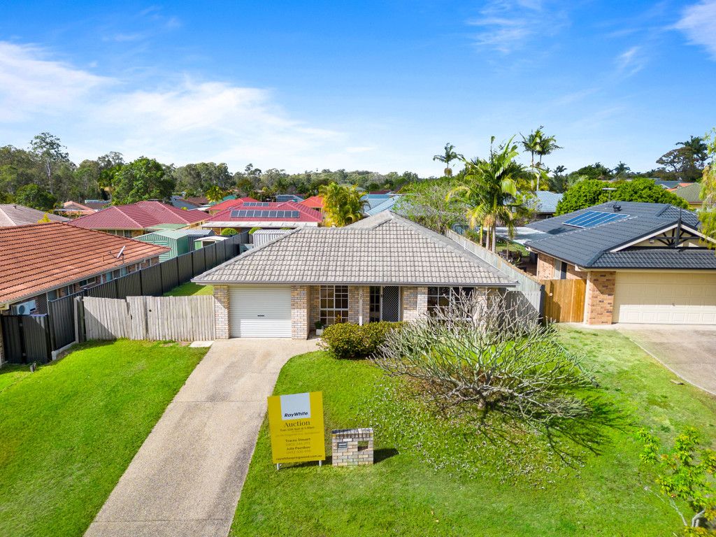 3 bedrooms House in 35 Regency Drive REGENTS PARK QLD, 4118