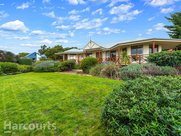 13 Meadows Place, Opossum Bay TAS 7023