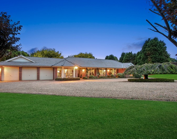 18 Harley Street, Bowral NSW 2576