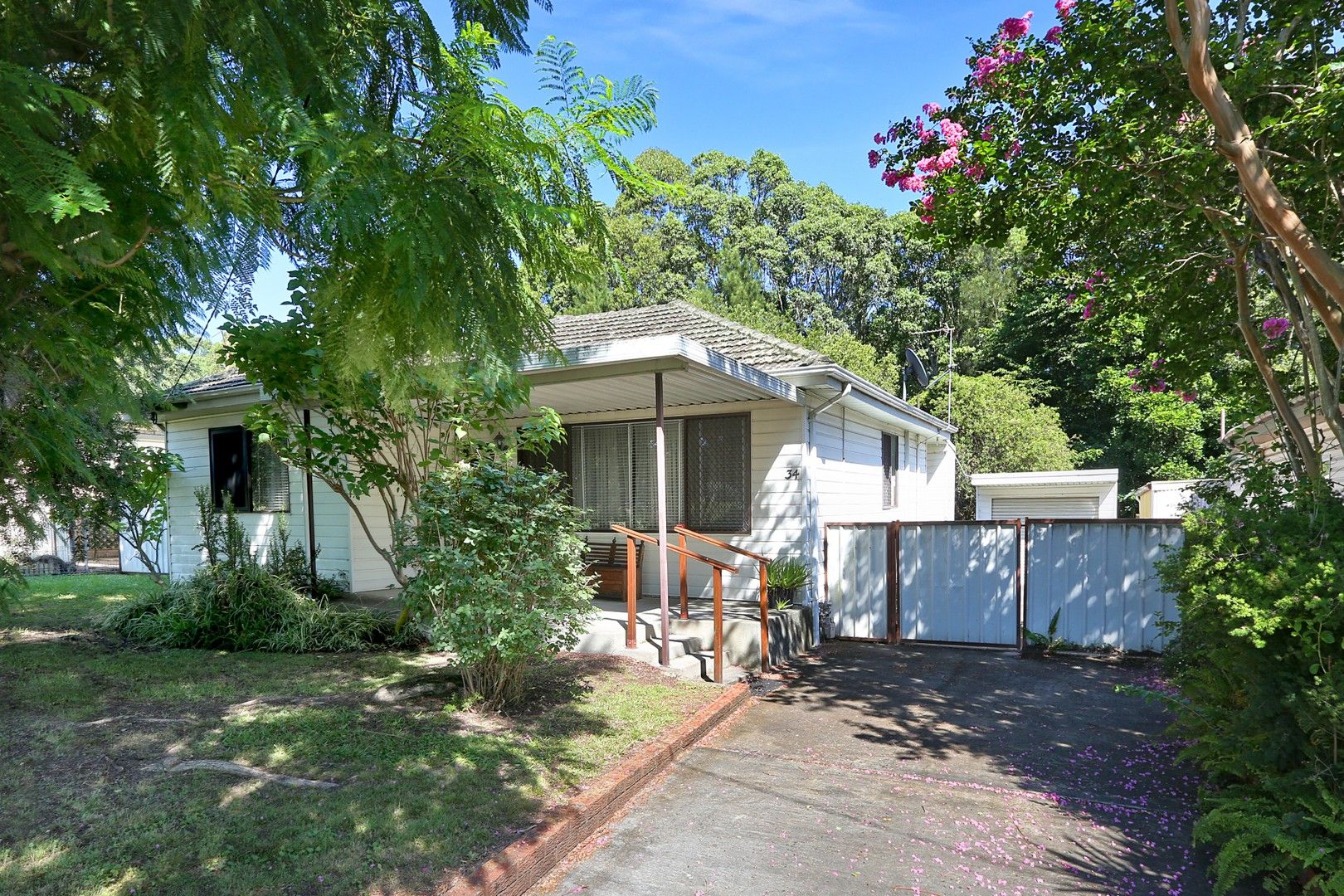 34 Lakelands Drive, Dapto NSW 2530, Image 0