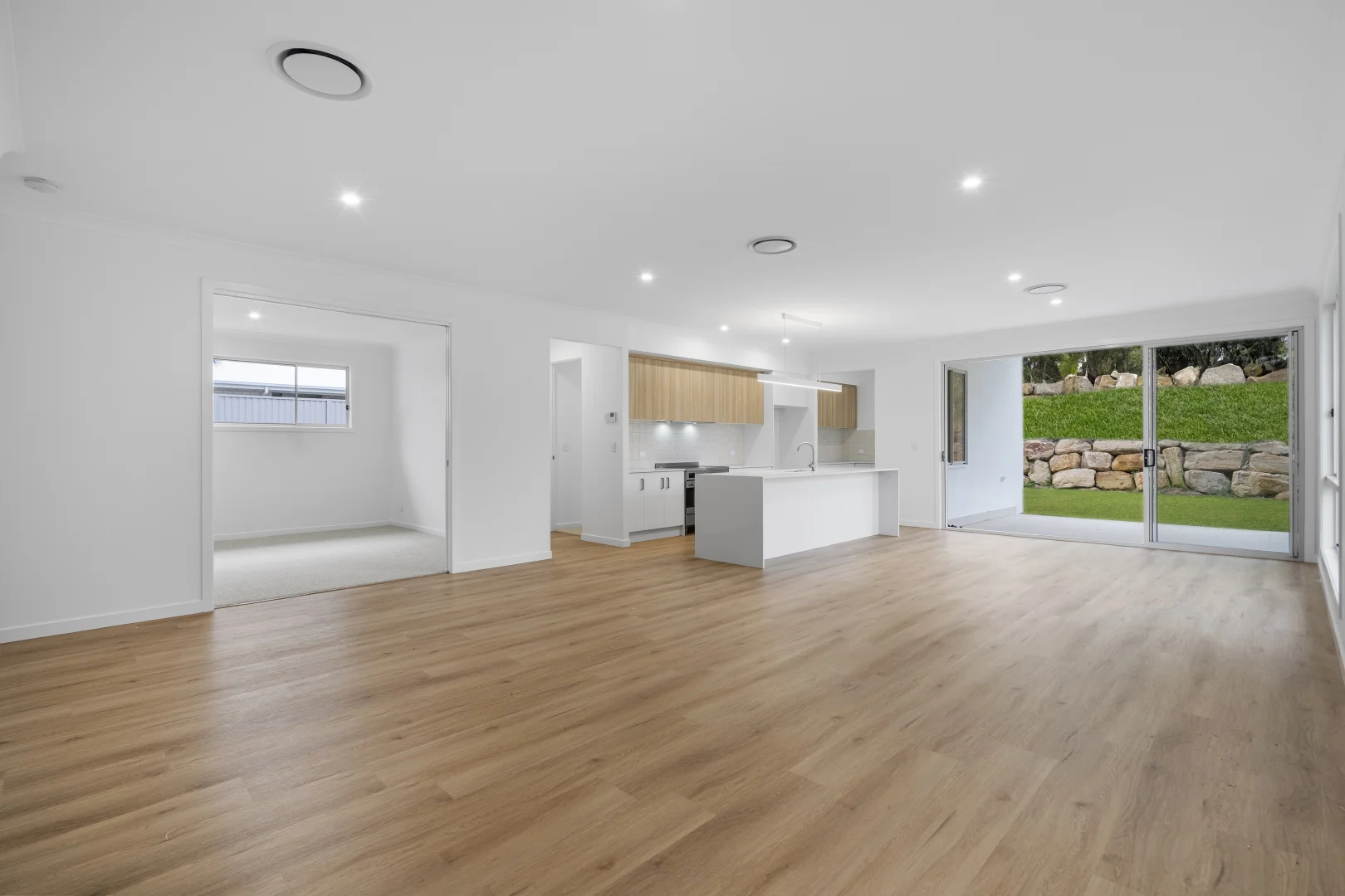 Additional image 3 of 124 Jackson Crescent, Gleneagle QLD 4285