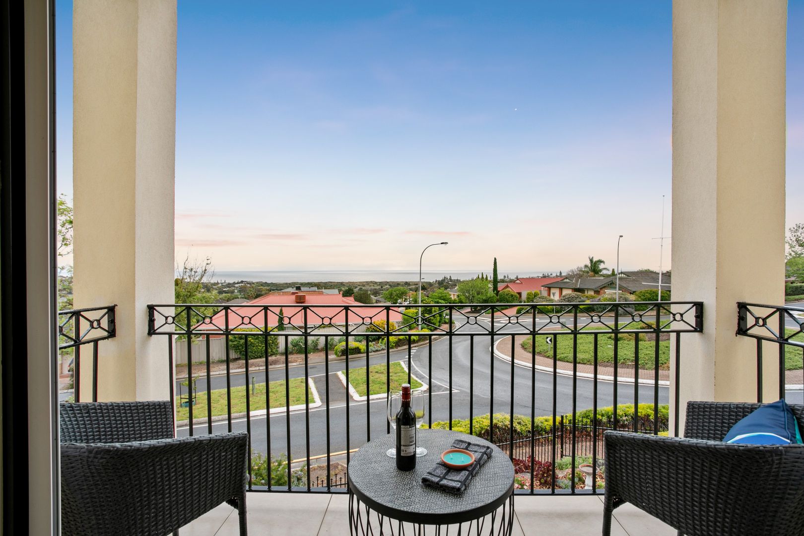 2 Parkwood Rise, Seaford Rise SA 5169, Image 2